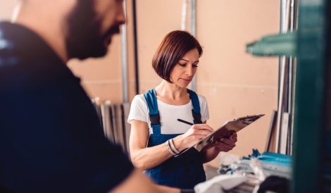 ¿Qué es la logística en ferreterías?