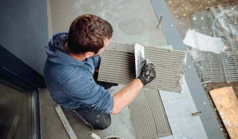 Ventajas del pegante cerámico Ultracem en la construcción